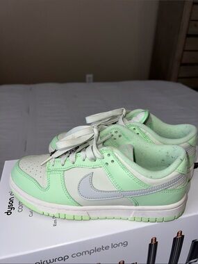 Nike Low-Top Sneakers in Mint Green & White